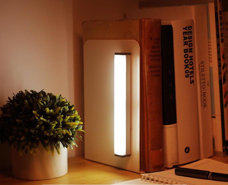 SenseFlow Light: Magnetic, Rechargeable LED Bar.